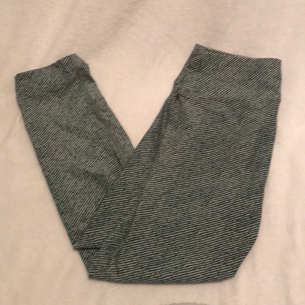 Lou & Grey cropped legging